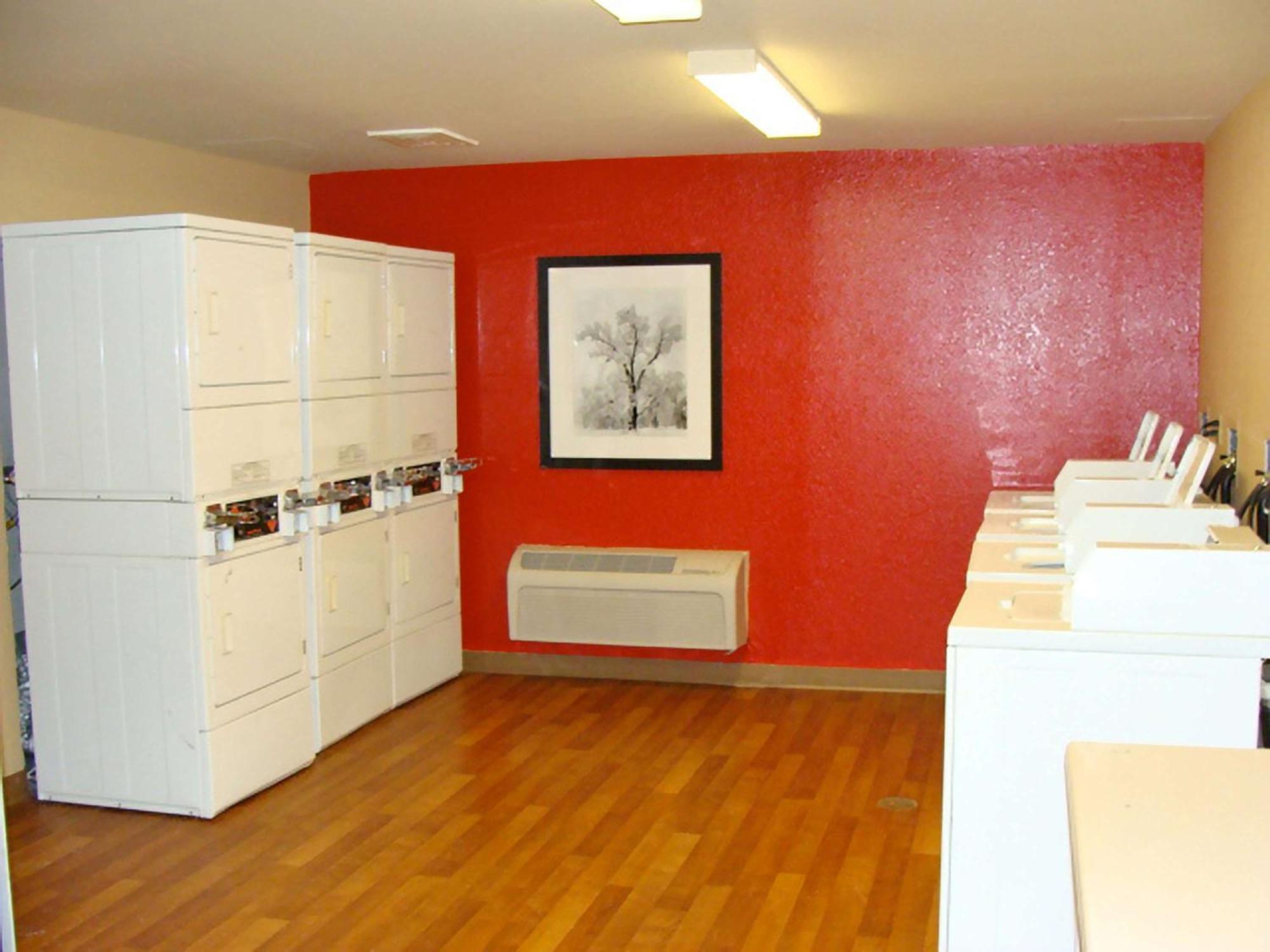 Extended Stay America Suites - Princeton - South Brunswick South Brunswick Terrace Екстер'єр фото