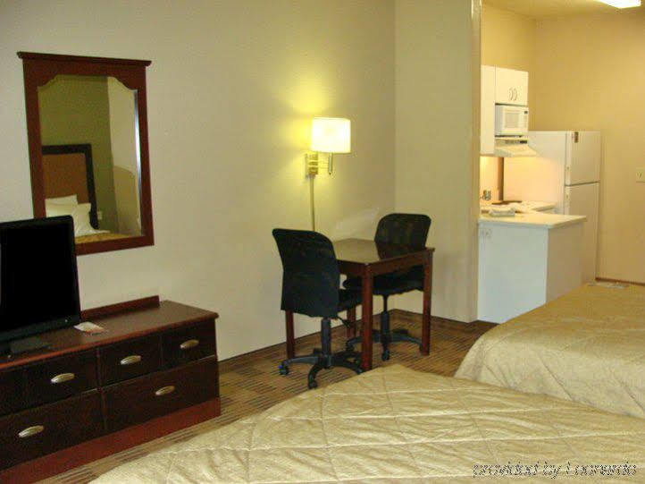 Extended Stay America Suites - Princeton - South Brunswick South Brunswick Terrace Екстер'єр фото